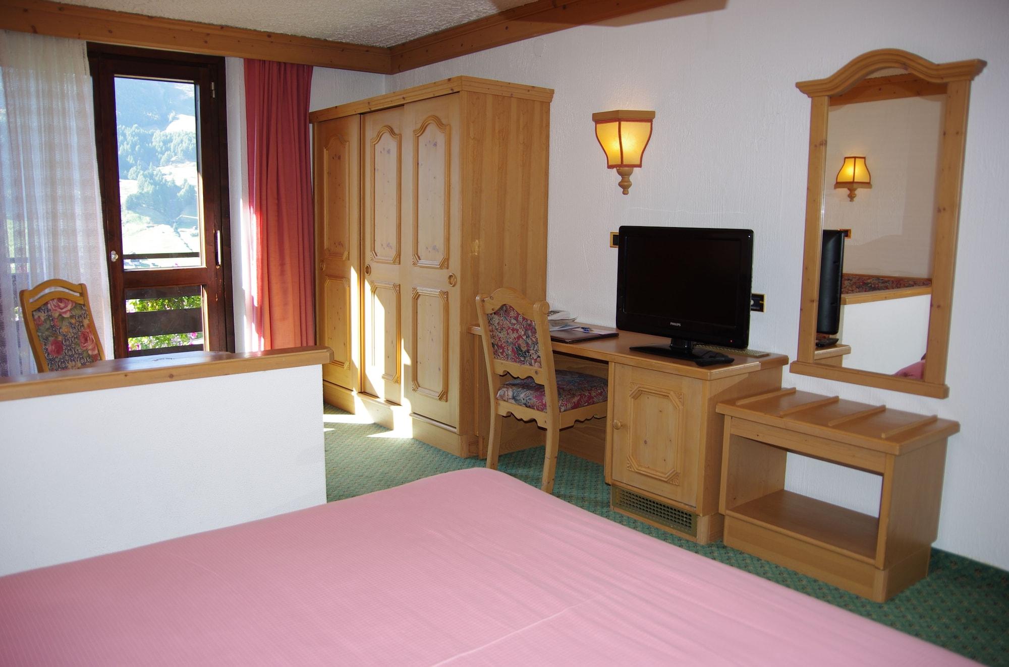 Hotel Intermonti Livigno Exterior foto