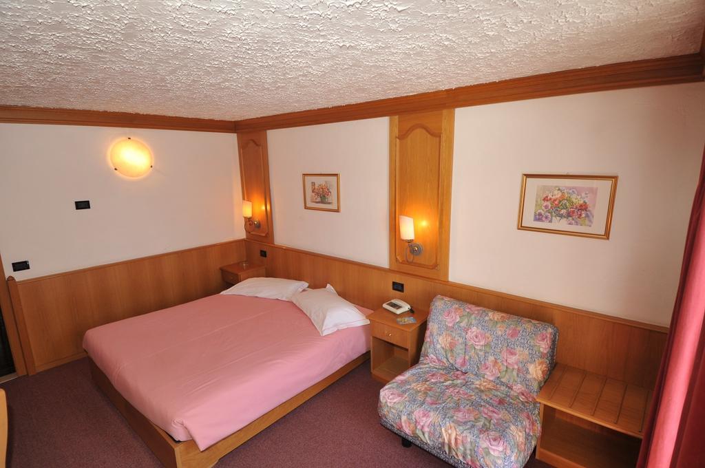 Hotel Intermonti Livigno Exterior foto