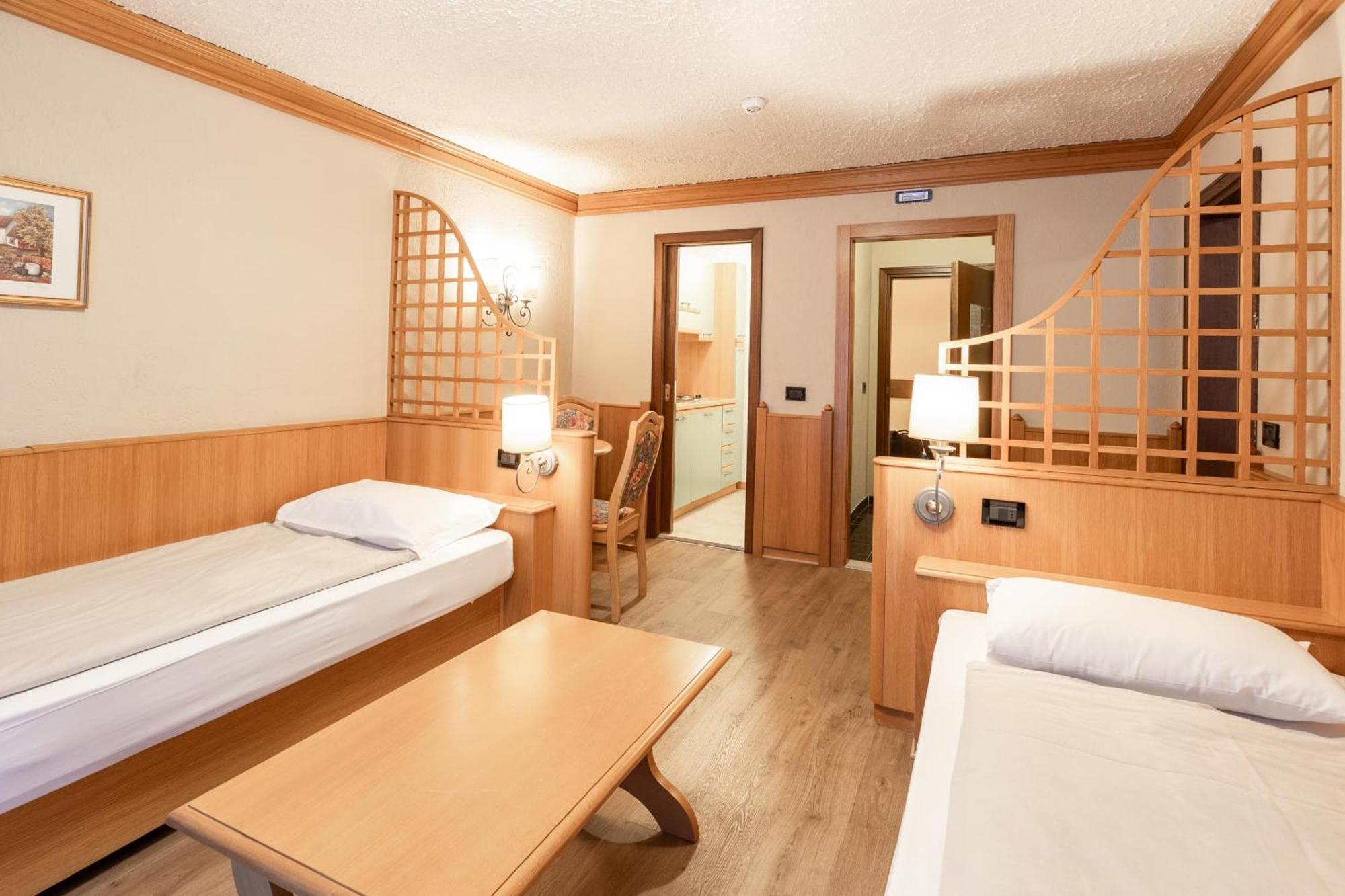 Hotel Intermonti Livigno Habitación foto