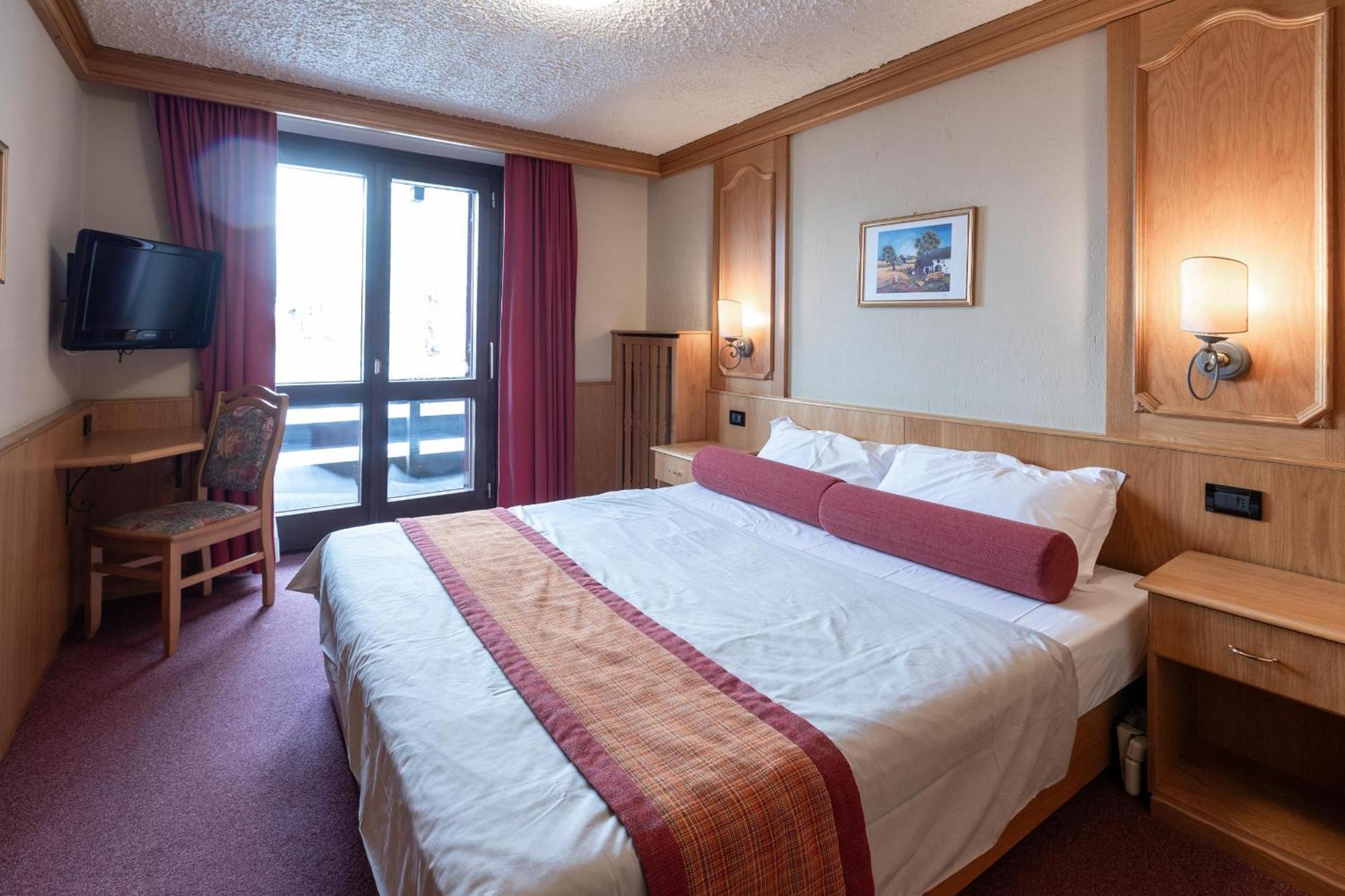 Hotel Intermonti Livigno Habitación foto