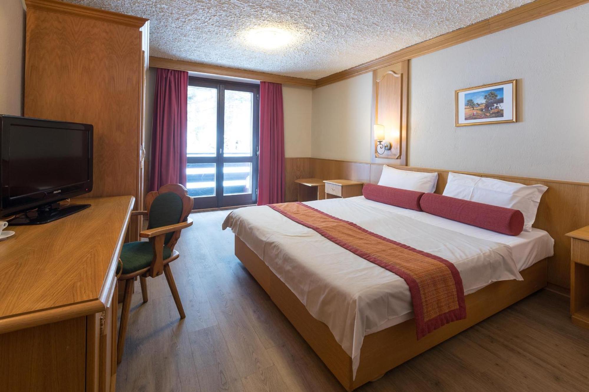 Hotel Intermonti Livigno Habitación foto